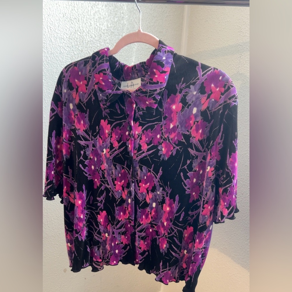 80’s Floral Button-Up Blouse